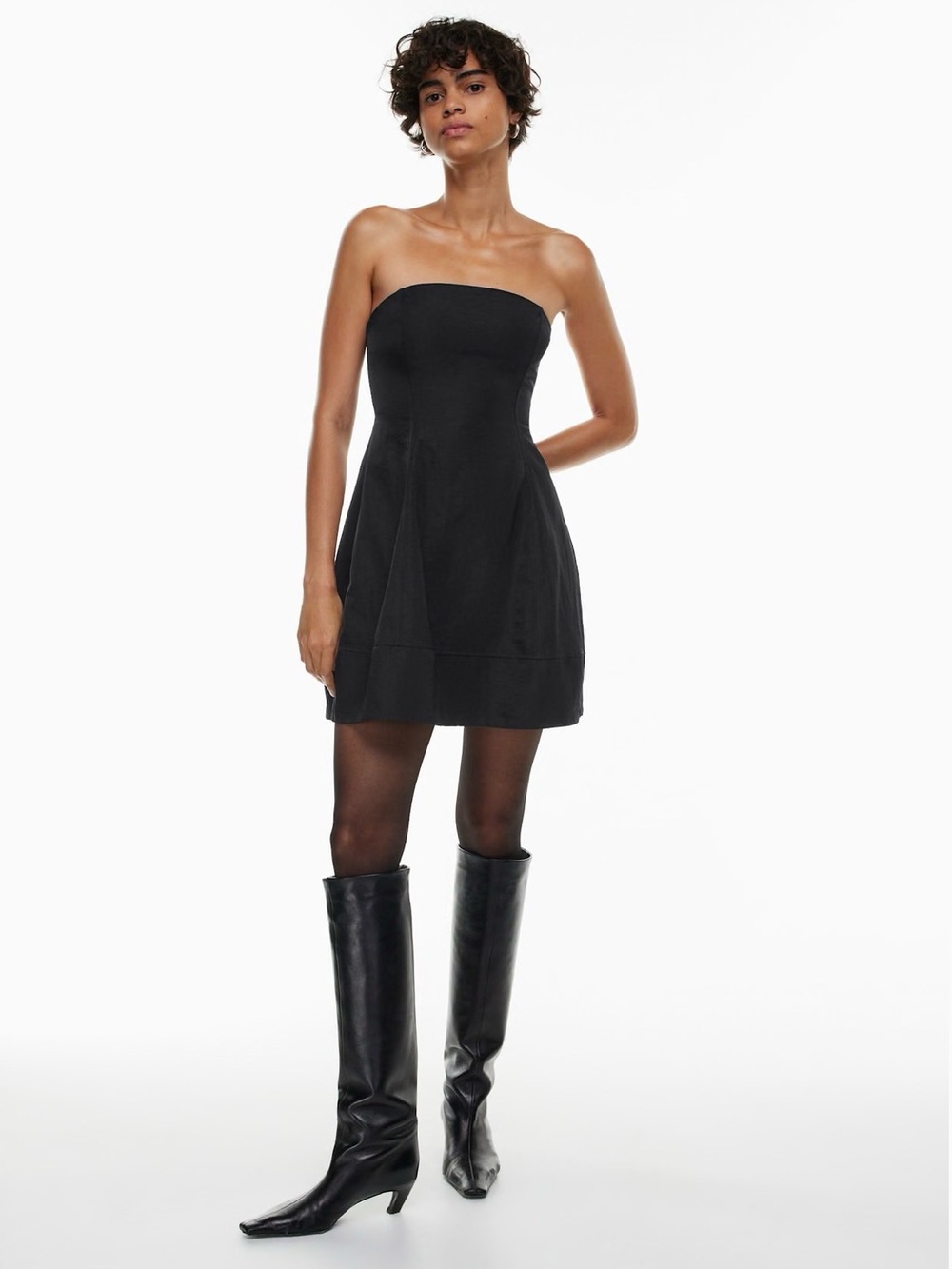 Aritzia Wilfred Lucille Strapless Mini Dress Black Size 6